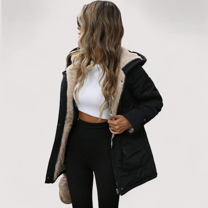 Amaris | Udobna parka